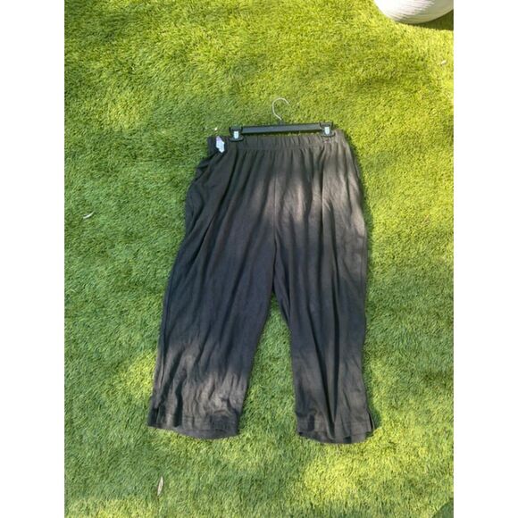 Size 22/24W Jessica London Black Stretch Capri Pants - Picture 1 of 2
